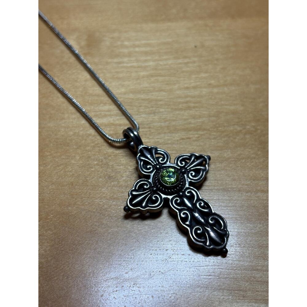 Vintage Hefty 925 Sterling Silver Ornate Green Peridot Cross Necklace 18" - Picture 5 of 15